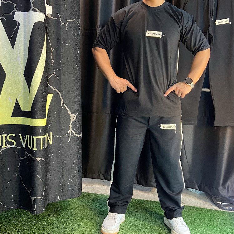 ست مردانه تیشرت شلوار مدل بیسیک نوارکنفی | مشکی نمای جلویی