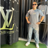 ست تیشرت شلوار مردانه بیسیک نوارکنفی رنگ طوسی نمای بغل