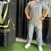 ست تیشرت شلوار مردانه بیسیک نوارکنفی رنگ طوسی نمای بغل