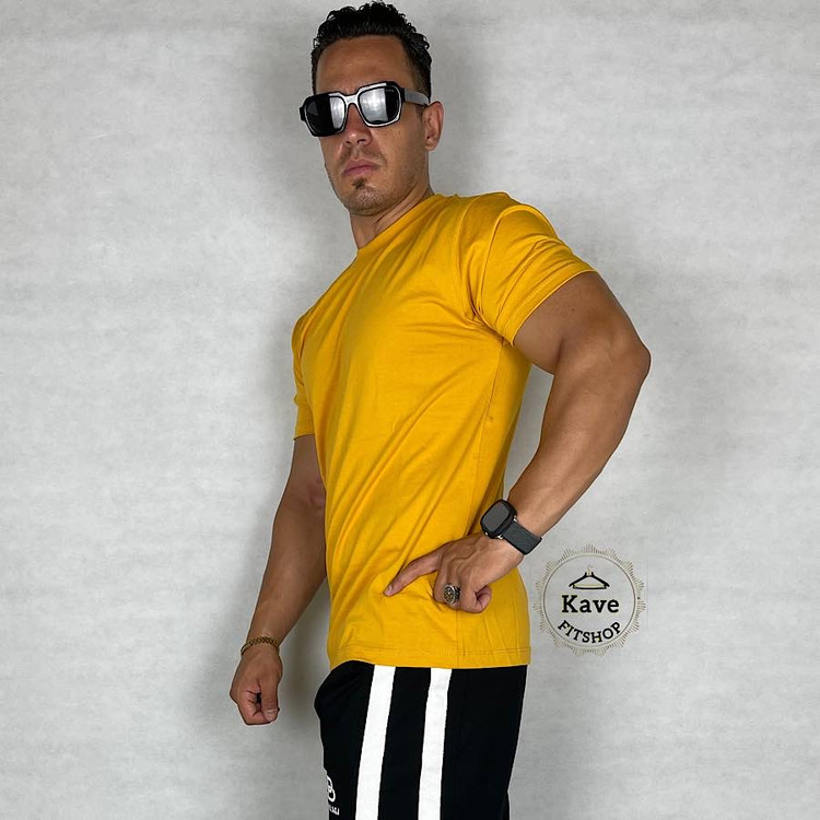 تیشرت مردانه مدل بیسیک زرد انبهای نمای چپ