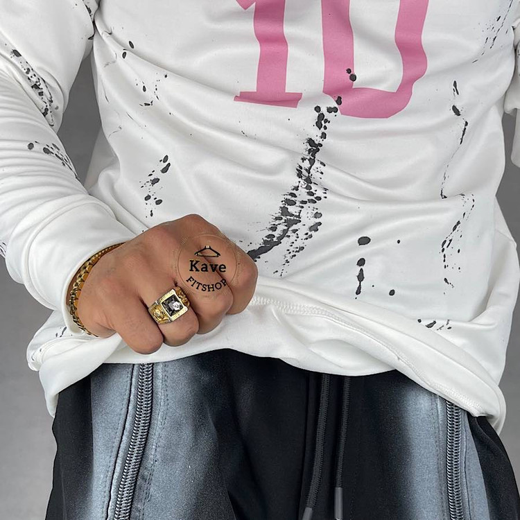 تیشرت مردانه آستین بلند مدل نیم زیپ | اینتر میامی نمای پارچه