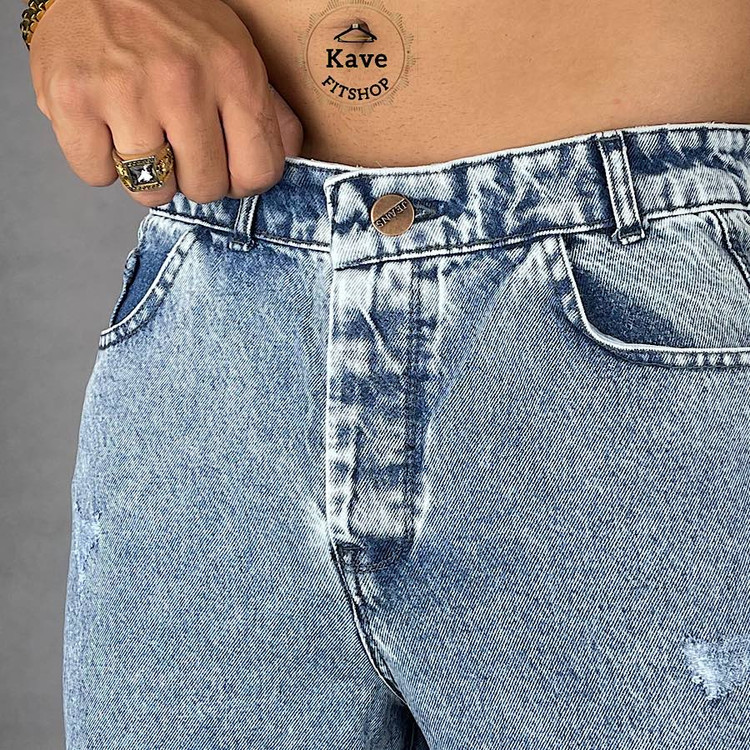 شلوار جین مردانه مدل نیم بگ رنگ آبی نمای پارچه