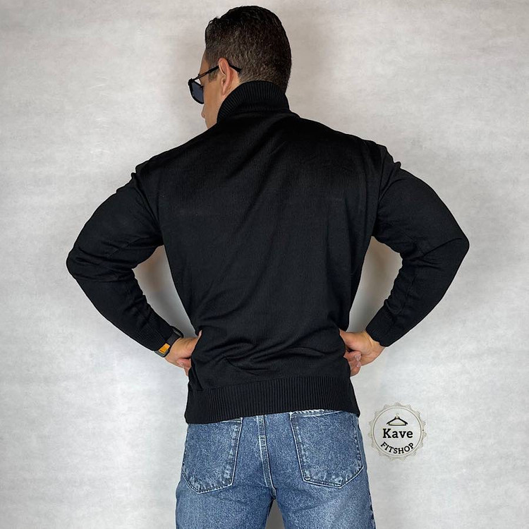 بافت مردانه مشکی مدل یقه اسکی نمای پشت
