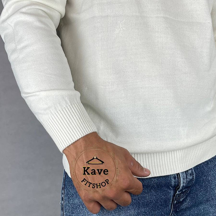 بافت مردانه طوسی مدل یقه اسکی نمای پارچه