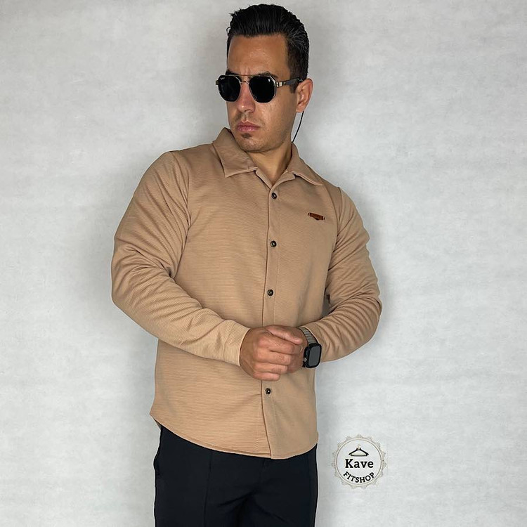 پیراهن مردانه کبریتی داخل کرکی آستین بلند نسکافهای با فیت معمولی و دوخت تمیز مزونی مناسب پاییز و زمستان